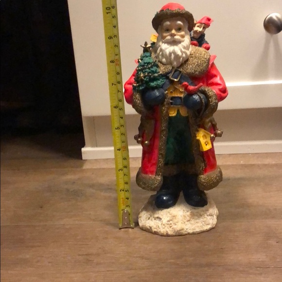 Santa Claus Figurine - Picture 8 of 9